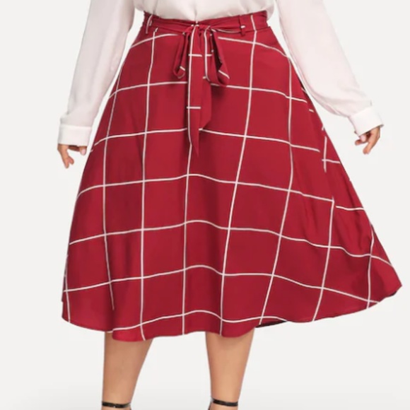 MediabyMedina Dresses & Skirts - Graph Check belted flare A-Line Skirt 1XL🆕💞
